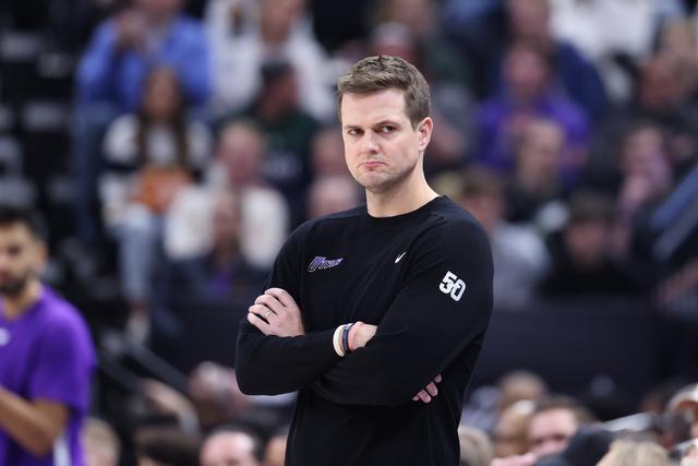 英超位居榜首天数榜：曼联2363天最多